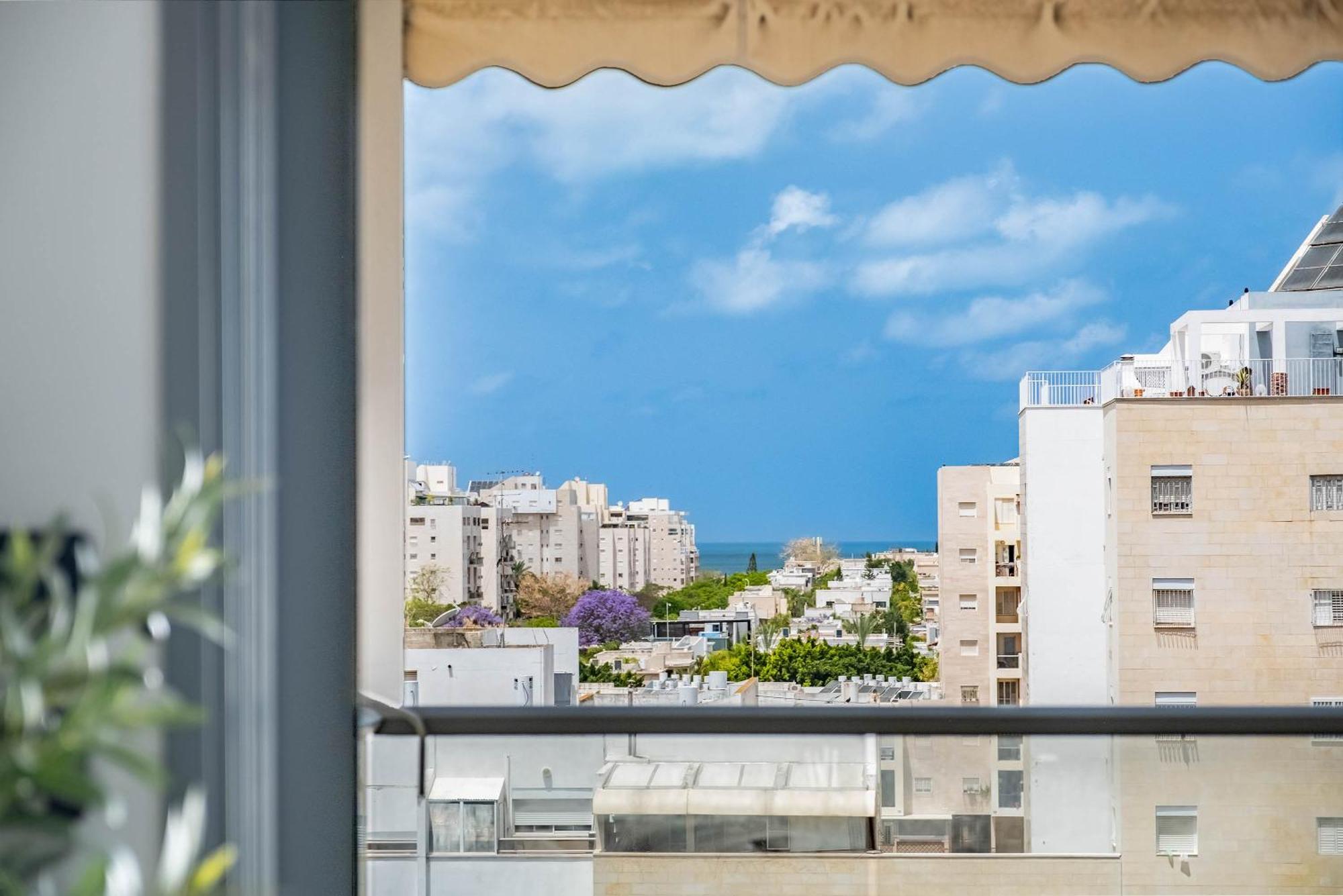 Apartment Ocean View Oasis With Balcony For Families *