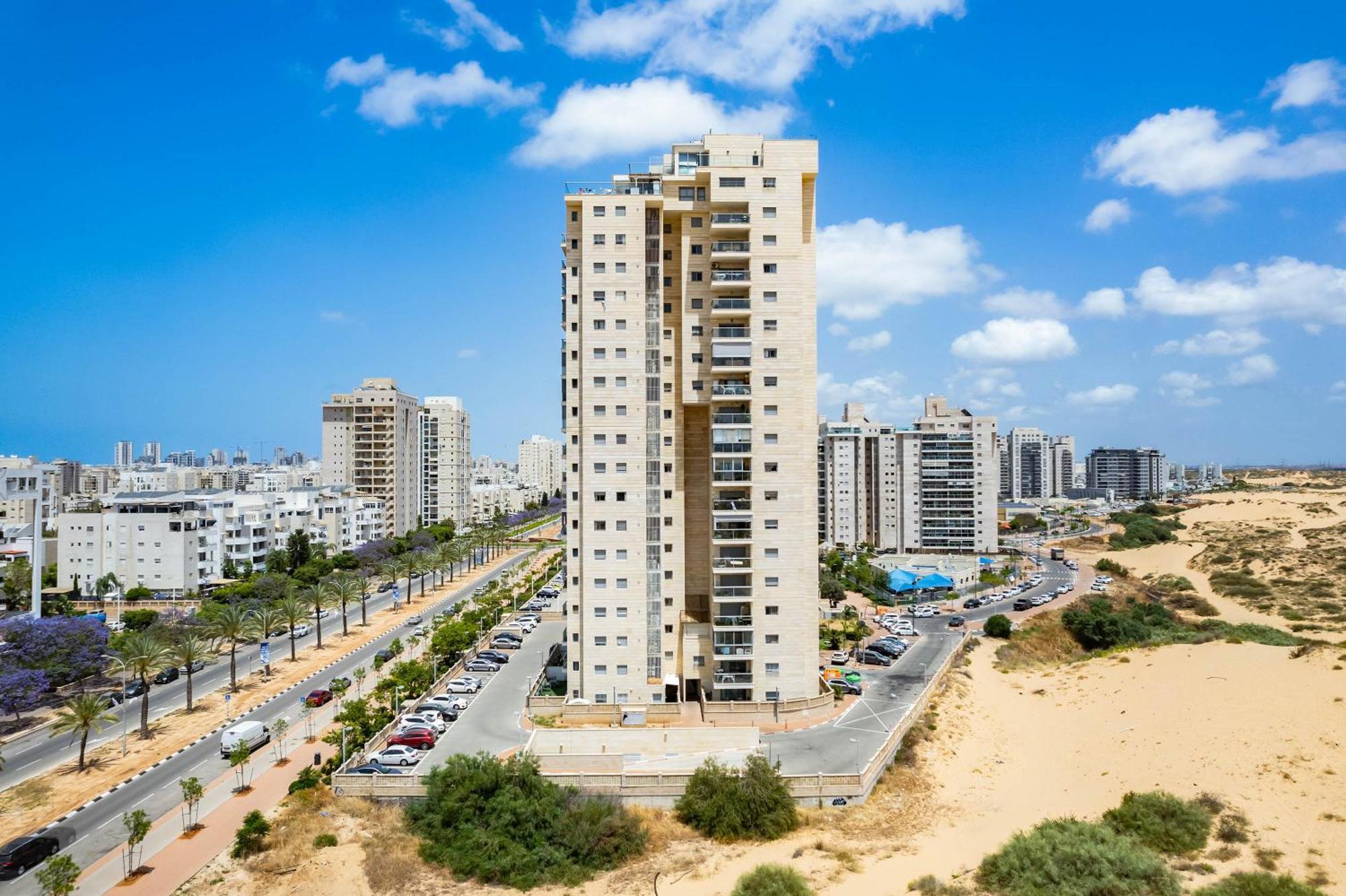 Apartment Ocean View Oasis With Balcony For Families Ashdod